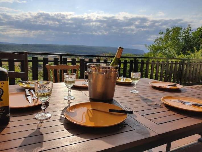 Chambre d’hôte pour 2 personnes, avec Terrasse ainsi que Jardin et Vue