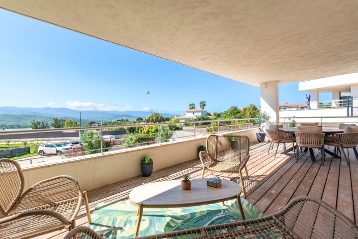 Appartement de vacances pour 4 personnes, avec jardin ainsi que terrasse et piscine - 1