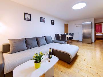 Ferienwohnung für 6 Personen, mit Seeblick und Balkon, mit Haustier in Mondsee (Stadt)