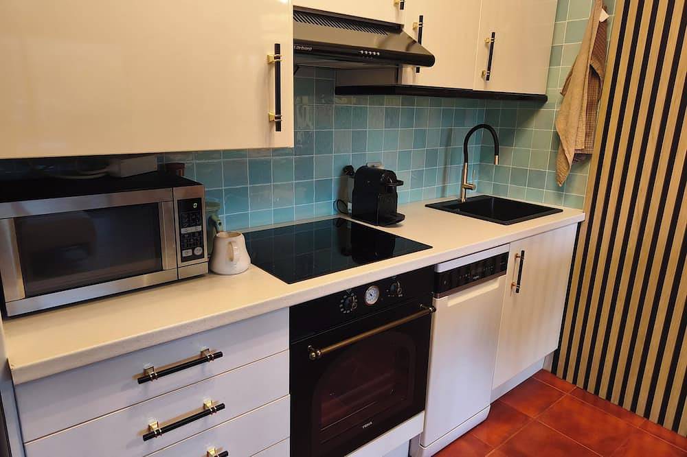 Entire apartment, Apartment with a terrace in Carreño, Costa Verde (Spain)
