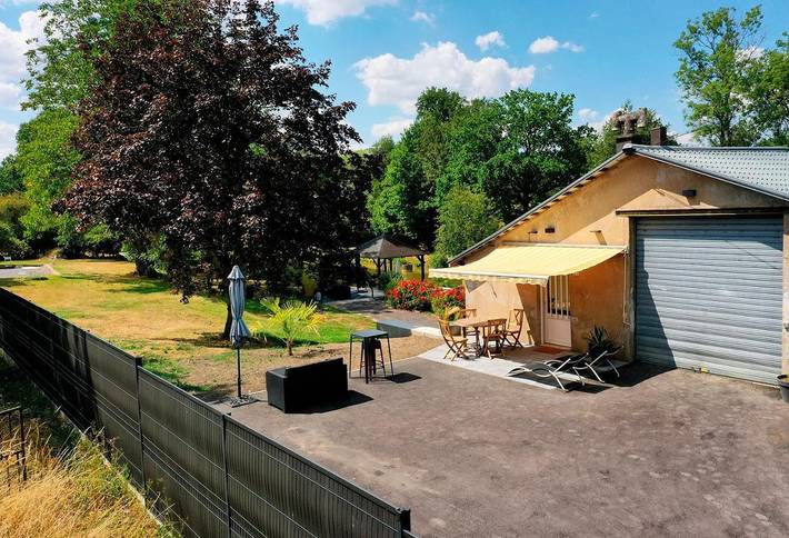 Appartement de vacances pour 2 personnes, avec Terrasse et Jardin ainsi que Vue sur le lac et Vue dans les Ardennes - 4