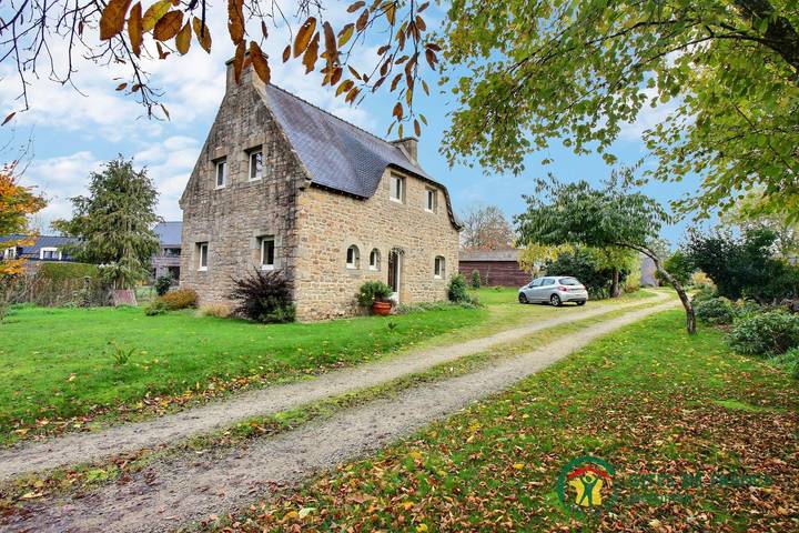 Gîte pour 6 personnes, avec jardin et terrasse à Plougoumelen - 2