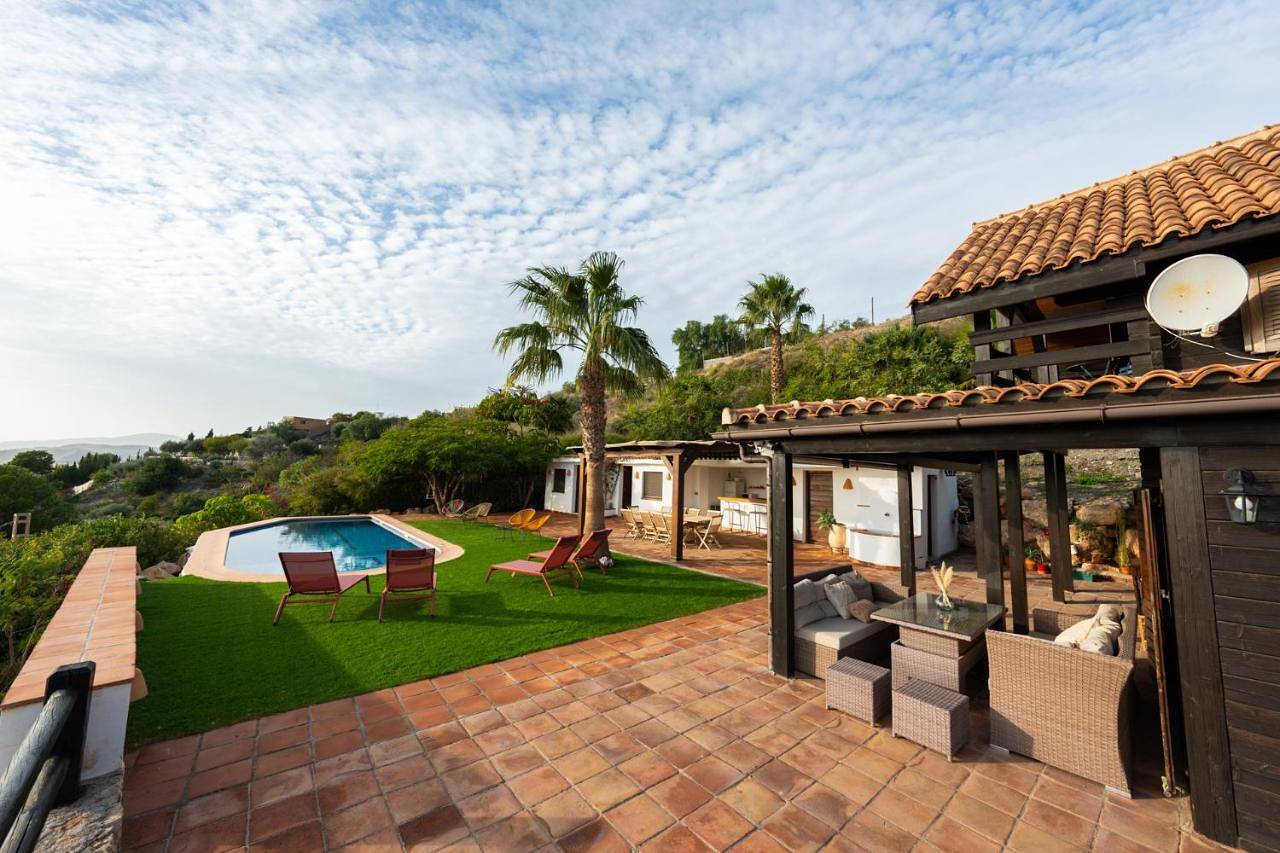 Two-Bedroom Chalet in Las Zorreras, Motril