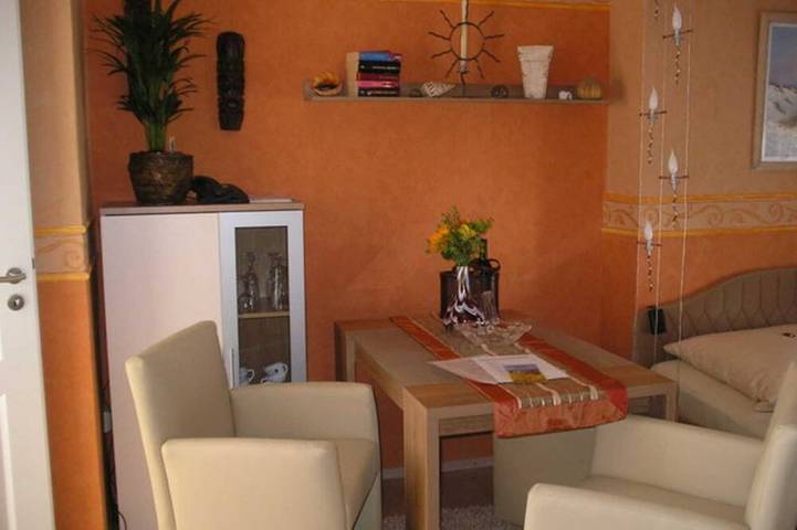 Ferienwohnung für 2 Personen, mit Sauna und Garten in Bergen auf Rügen - 3