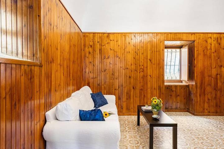 Casa vacanza per 6 persone, con idromassaggio e balcone in Marciano