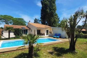 Gîte pour 4 personnes à Talais