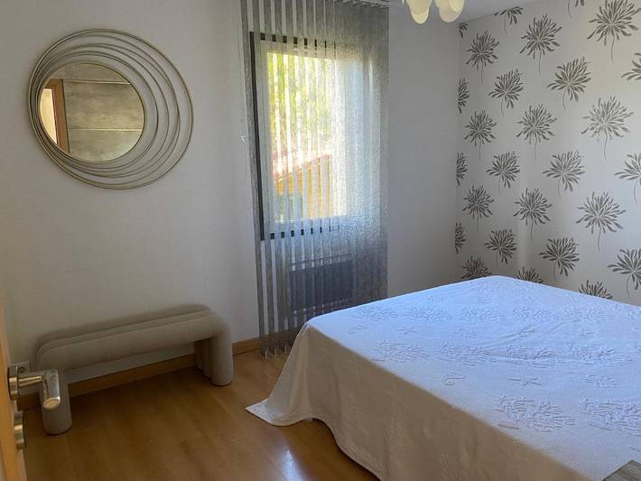 Gîte pour 4 personnes, avec jardin et piscine à Langlade - 2