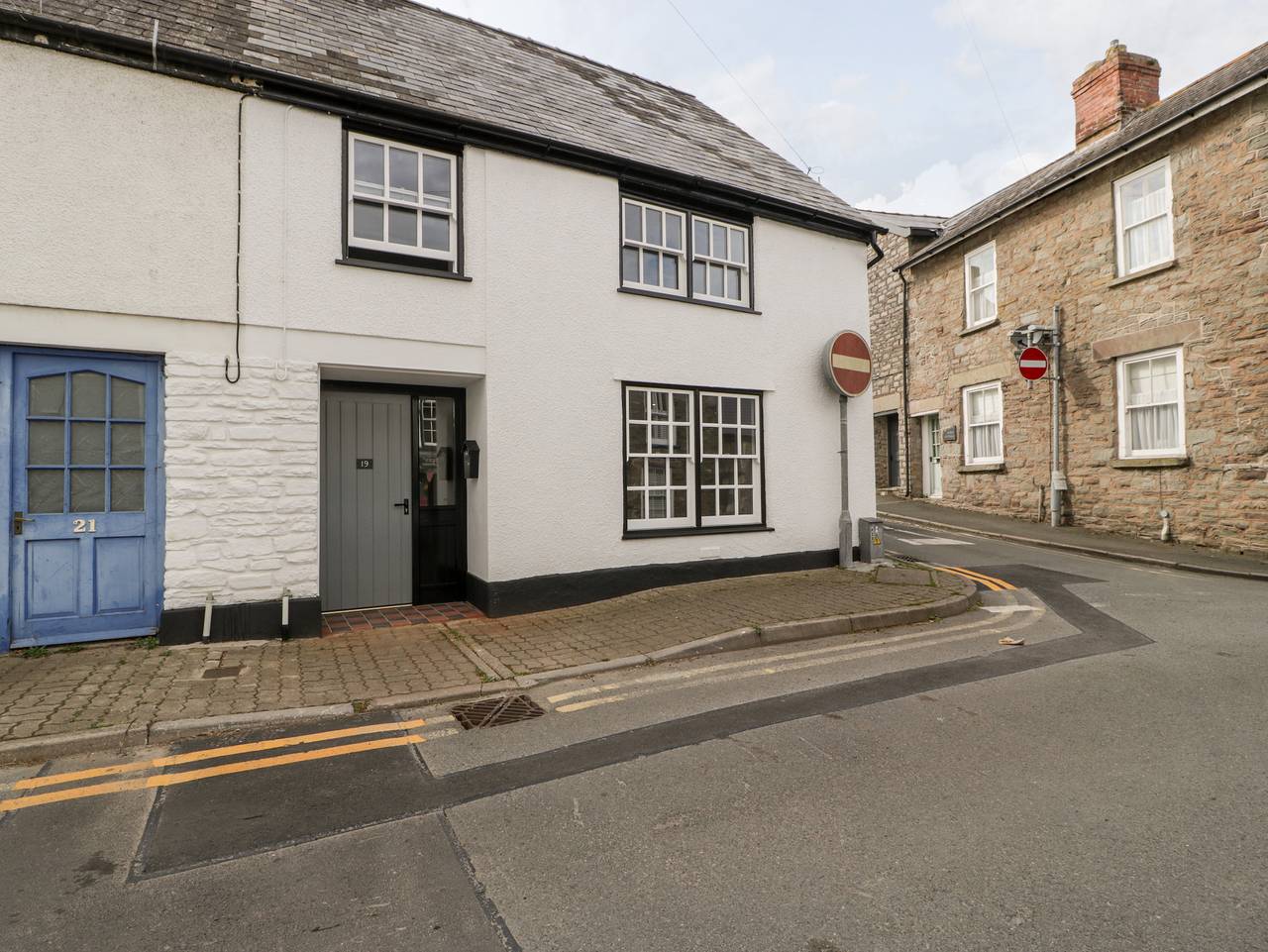 19 Lion Street in Hay-on-Wye, Brecon Beacons