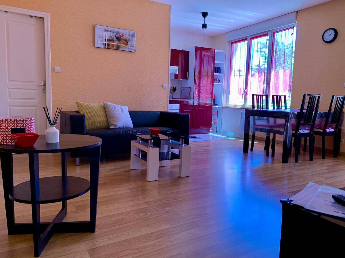 Appartement entier, Residence Rokia - Au fil de l*eau in Royat, Parc naturel régional des Volcans d'Auvergne