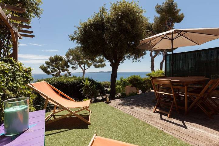 Maison de vacances pour 2 personnes, avec terrasse à Carqueiranne