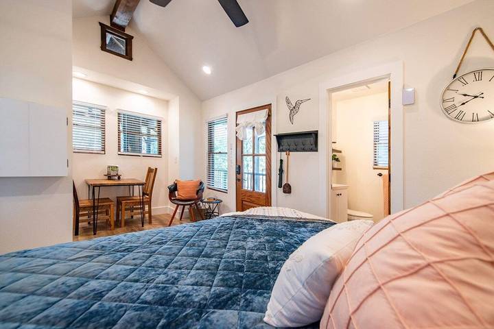 Camping for 2 people, with terrace in Texas