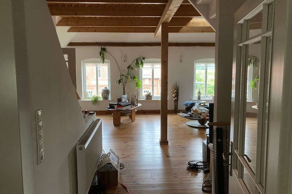 Ganze Wohnung, Gemütliche Wohnung im Reetdachhaus in Hagen im Bremischen, Südliches Cuxland