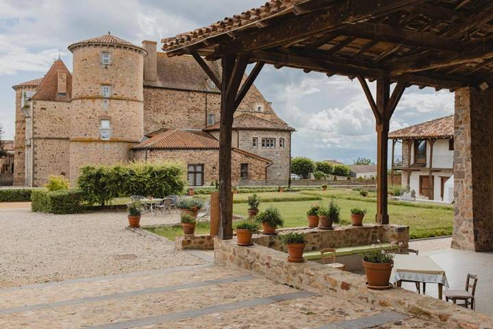 Maison d’hôte pour 4 personnes, avec Terrasse et Jardin ainsi que Sauna et Vue