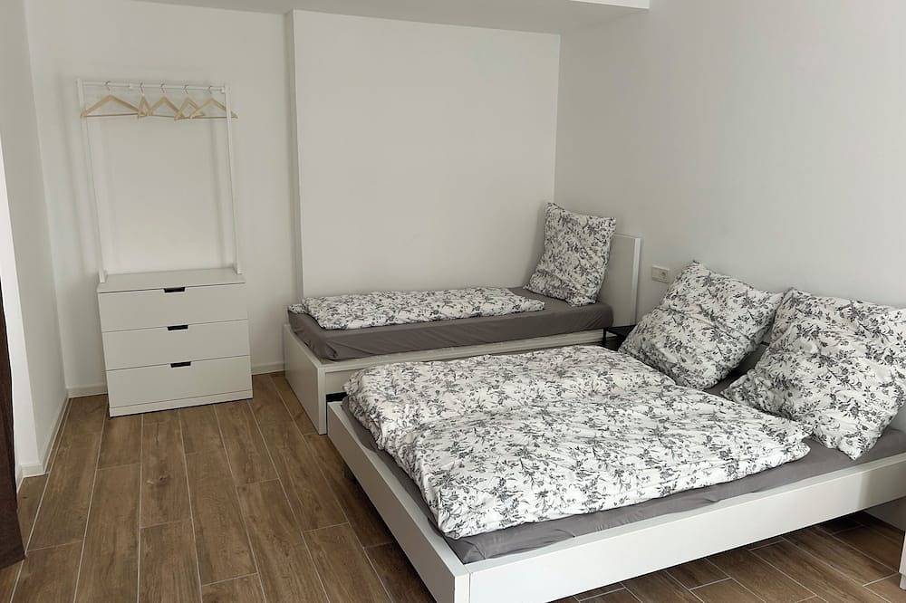 Entire apartment, 2 Zimmer Wohnung im Eg Neubau in Trier, Moseleifel
