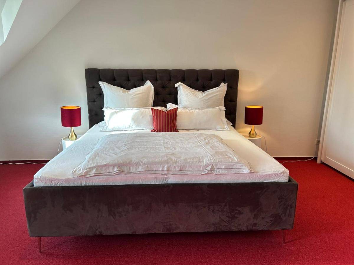 Ganze Wohnung, Familiensuite in Villa in Hildesheim, Landkreis Hildesheim