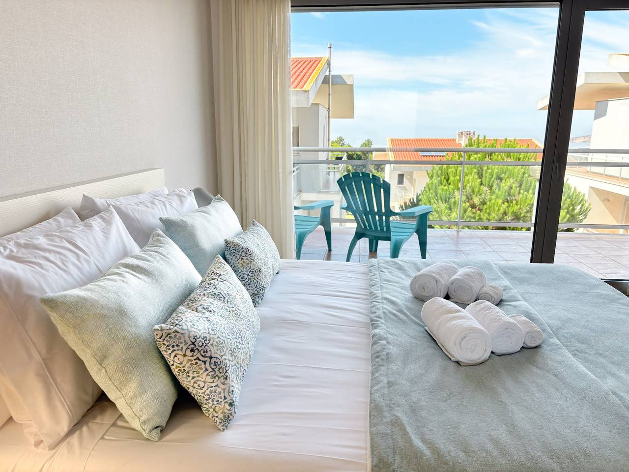Apartamento inteiro, Serene Horizon - By Sch - D in Praia do Salgado, Nazaré