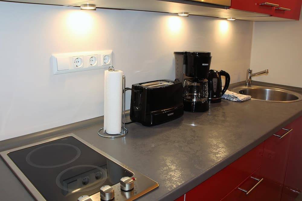 Ganze Wohnung, 2 Room Apartment in Berlin in City West in Moabit Berlin, Berlin