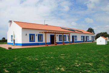 Casa rural para 2 pessoas, com jardim e vista na Costa Alentejana