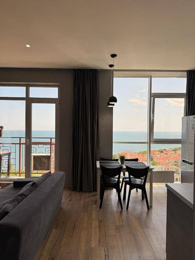 Apartament wakacyjny dla 4 osób, z Balkon i Taras oraz Widok w Odessa