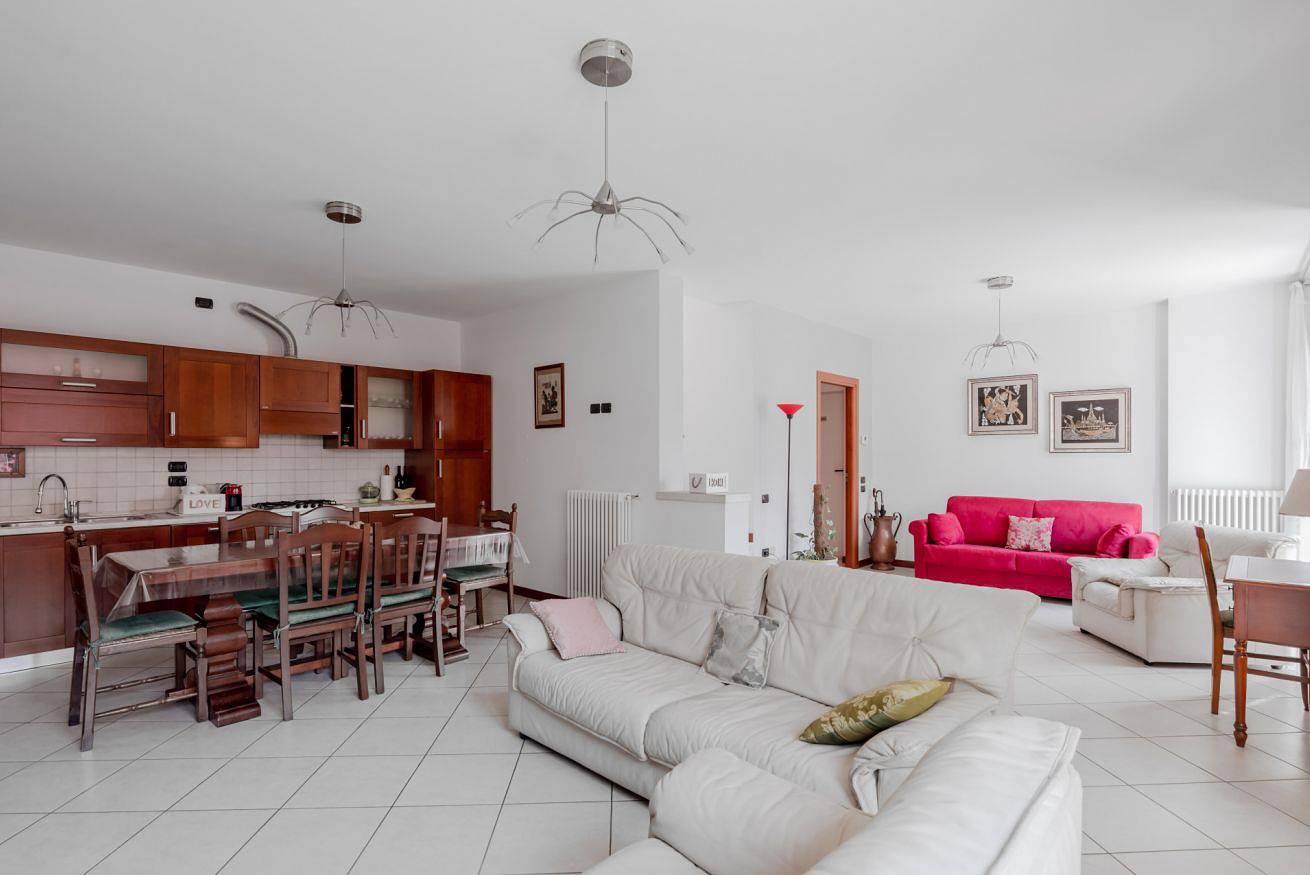 Appartement entier, Sweety Kalimera House with Private Parking&Garden! in Abano Terme, Collines Éuganéennes