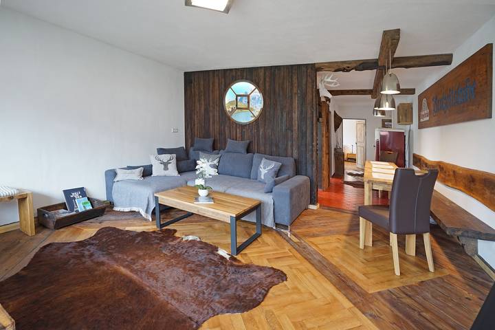 Hütte für 6 Personen, mit Balkon im Ostallgäu - 2