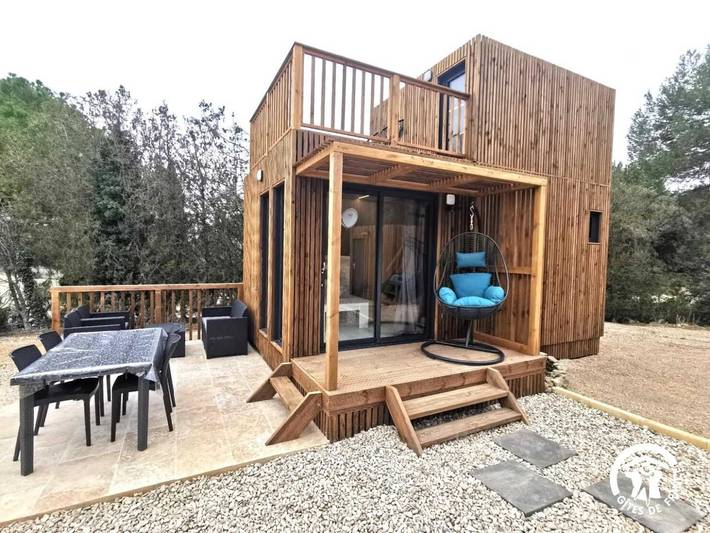 Gîte pour 2 personnes, avec Balcon et Terrasse ainsi que Jardin et Piscine