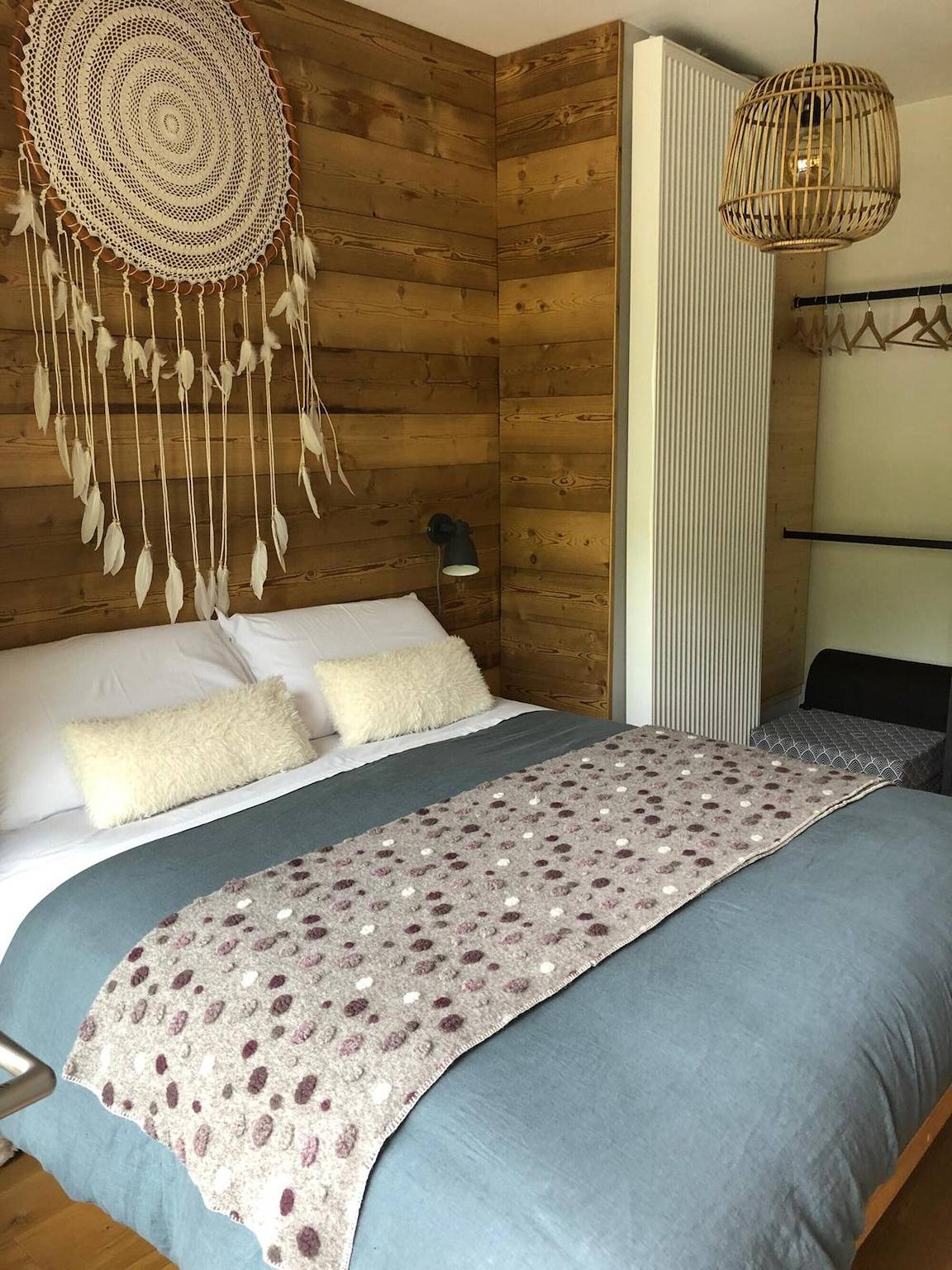 Bed and Breakfast 'La Baïta De La Foux - Habitación 2' con vistas a la montaña, terraza compartida y Wi-Fi in La Foux d'Allos, Allos