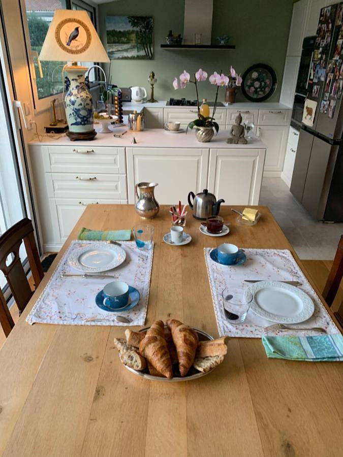 Chambre d’hôte pour 4 personnes, avec jardin et terrasse, animaux acceptés à La Rochelle - 2