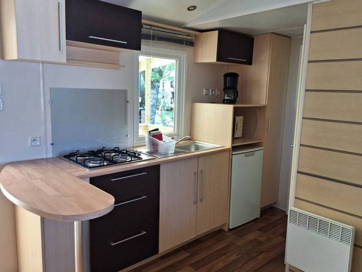 Mobil home pour 4 personnes, avec terrasse et piscine à Rocamadour - 4