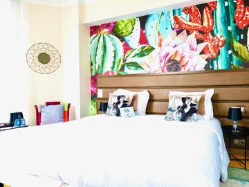 Hôtel pour 2 personnes, avec vue ainsi que terrasse et sauna, animaux acceptés dans Centre Culturel Valery Larbaud Vichy