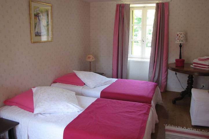 Location de vacances pour 6 personnes, avec jardin à Léhon - 3