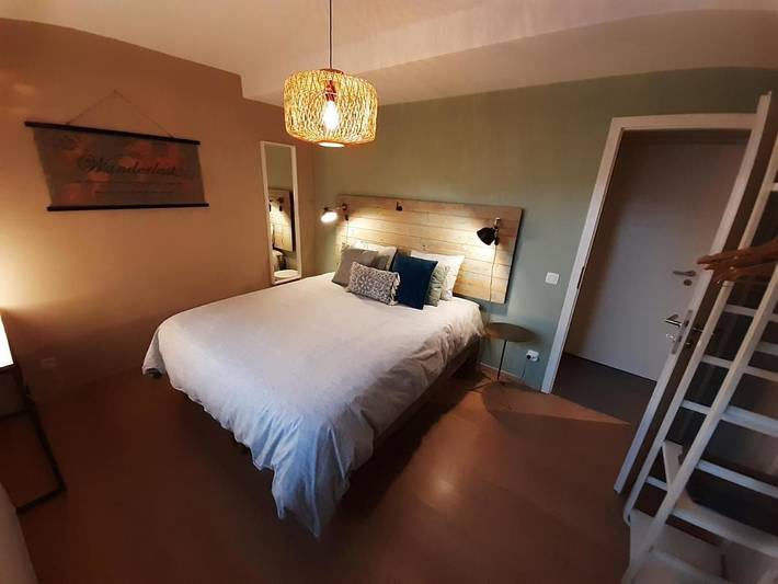 Ferienwohnung für 4 Personen, mit Terrasse und Garten sowie Ausblick in Huy