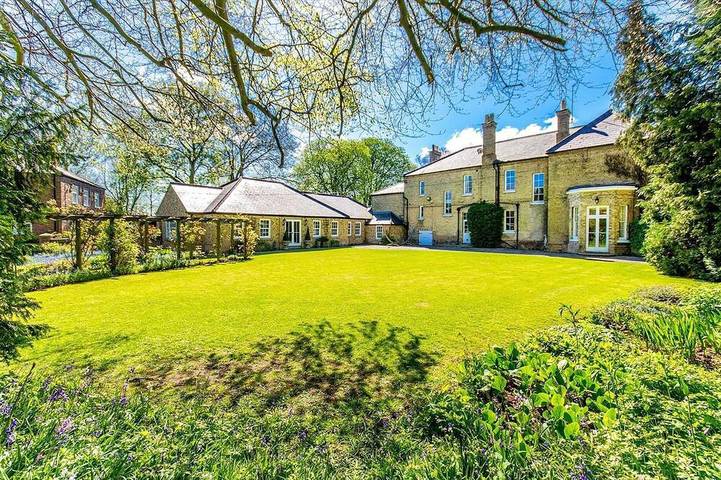 Holiday rental for 21 people, with garden, with pets in Lincolnshire