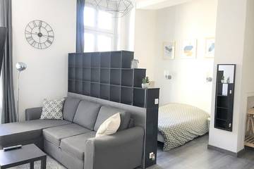 Appartement De Vacances pour 2 Personnes dans Auxerre, Région d'Auxerre, Photo 2