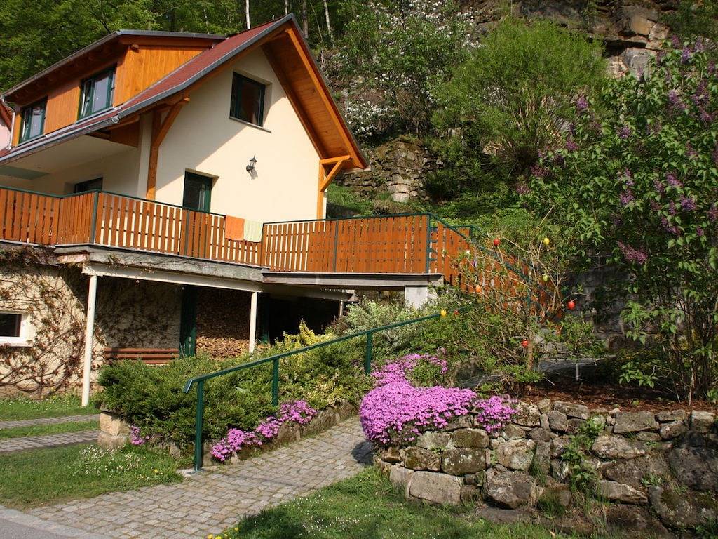 König nahe Bad Schandau in Hohnstein, Elbsandsteingebirge