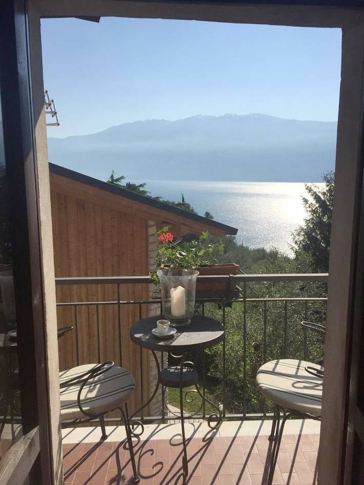 Ferienhaus für 2 Personen, mit Ausblick und Terrasse sowie Seeblick, mit Haustier in Gargnano