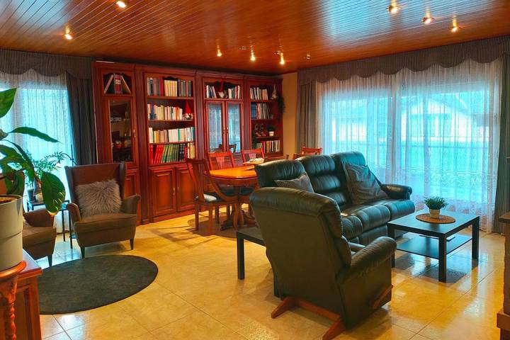 Appartement de vacances pour 8 personnes, avec balcon et vue