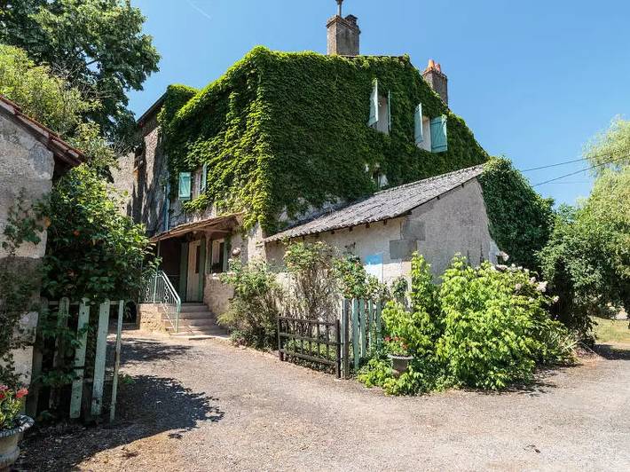 Villa für 9 Personen, mit Garten und Pool - 1