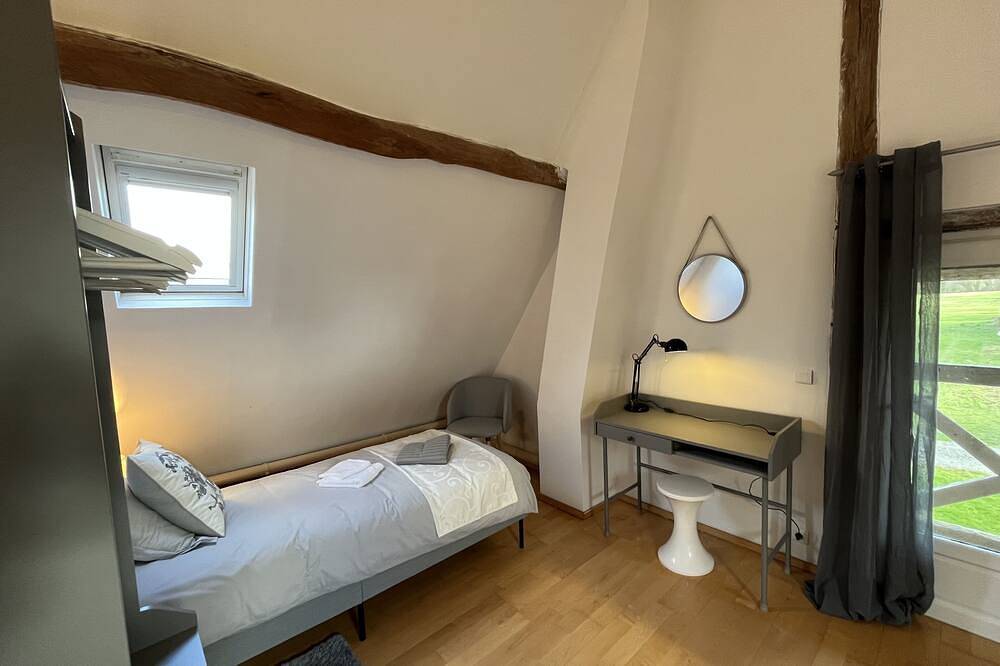 Le Pressoir De La Bulterie *** - 120 m² Warm, authentic cottage in Manneville-la-Raoult, Bernay region