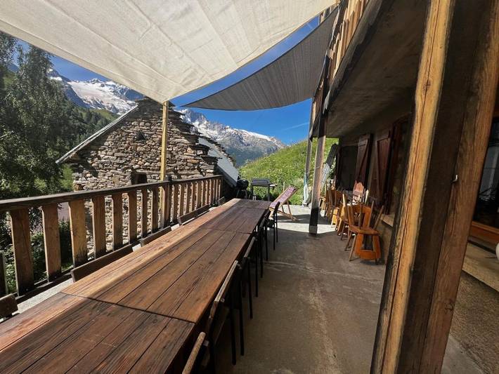 Gîte pour 15 personnes, avec jardin ainsi que terrasse et vue, animaux acceptés à La Grave - 4