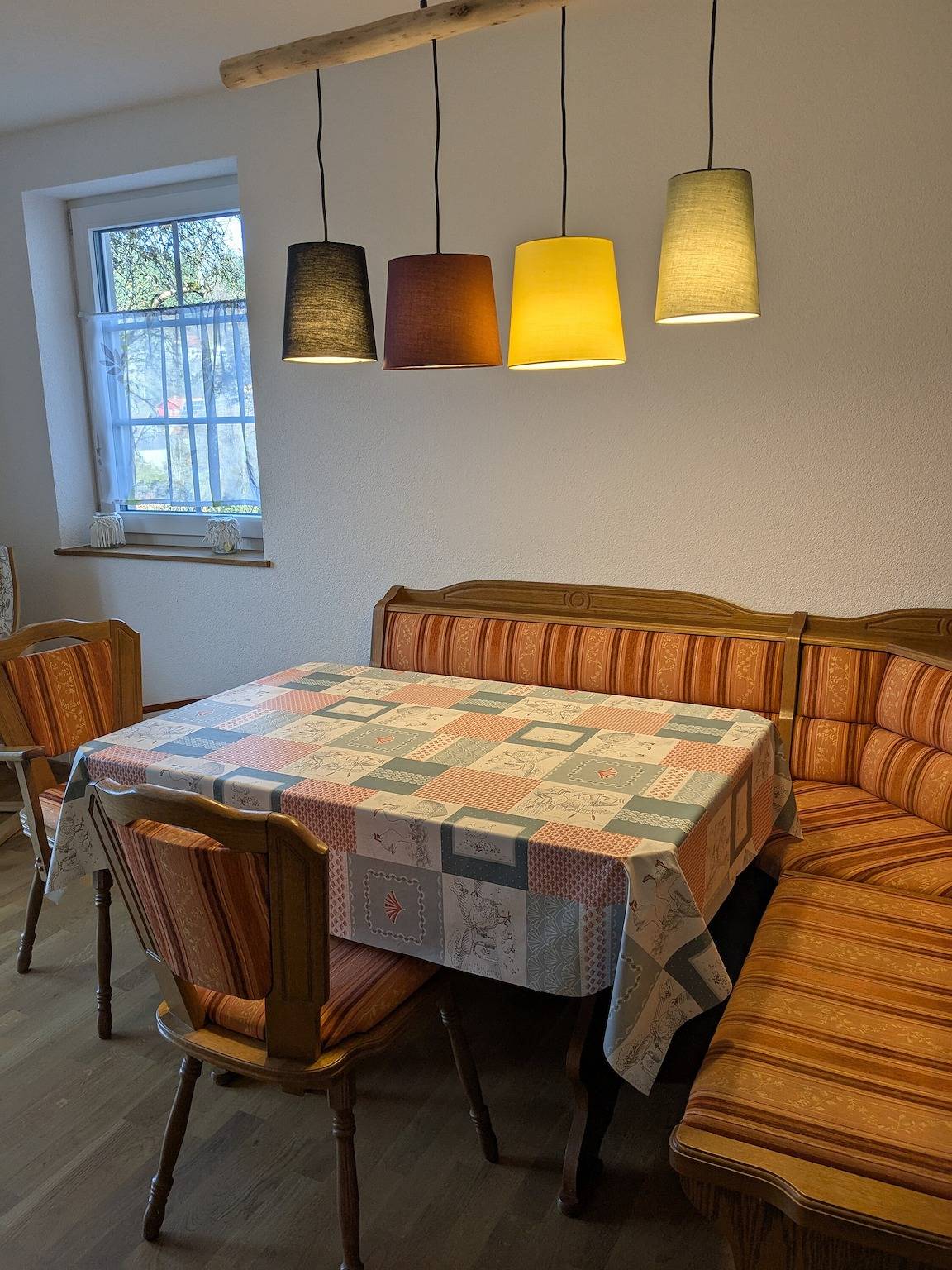 Ganze Wohnung, Ferienwohnung 'Fewo Schwarzwälder Blattert' mit privater Terrasse, Gemeinschaftsgarten und Wlan in Bonndorf, Südschwarzwald