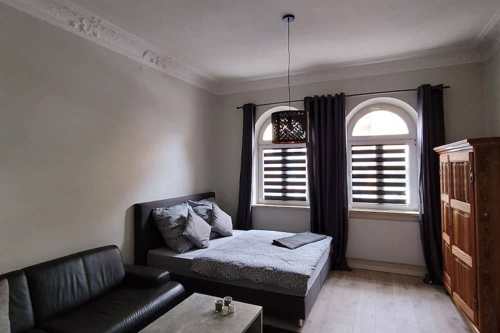 Entire apartment, Ferienwohnung in Nürnberg Sehr Güte Anbindungen in Nuremberg, Franconia