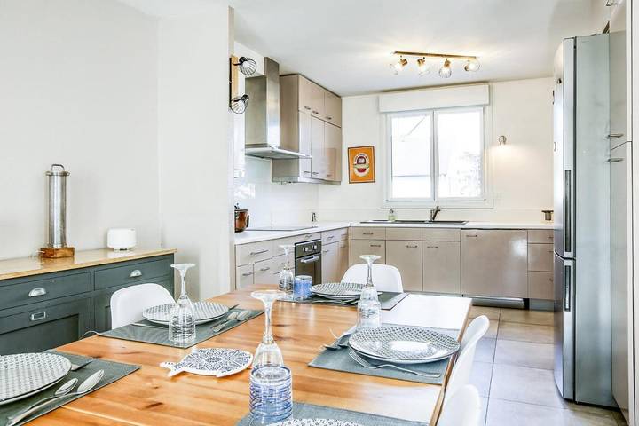 Location de vacances pour 6 personnes, avec jardin à Beaucouzé - 2