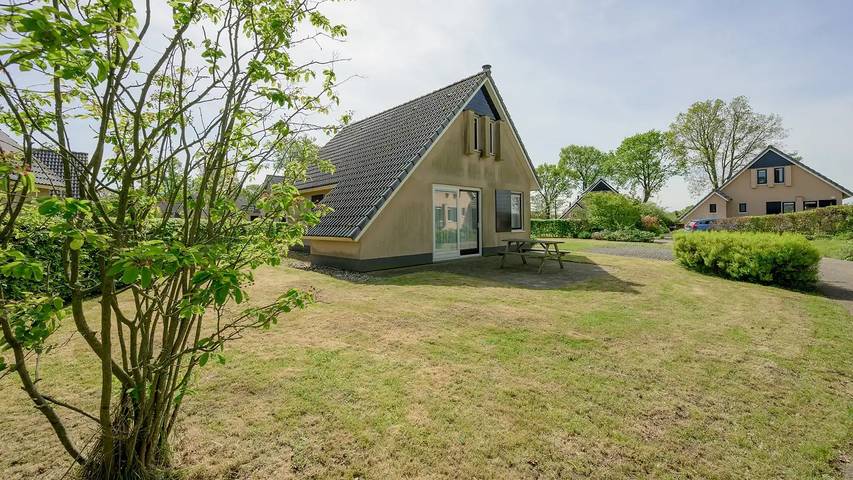 Ferienhaus für 5 Personen, mit Pool und Garten