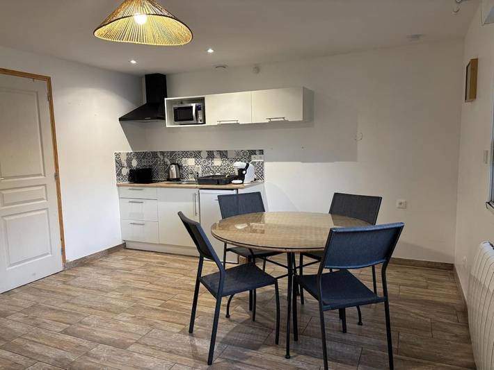 Maison de vacances pour 4 personnes, avec piscine, animaux acceptés