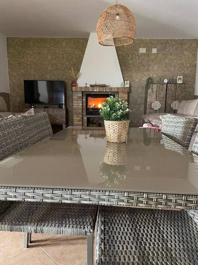 Casa de vacaciones para 8 personas, con piscina y vistas además de piscina para niños y jardín, Se admiten mascotas en Provincia de Badajoz - 3