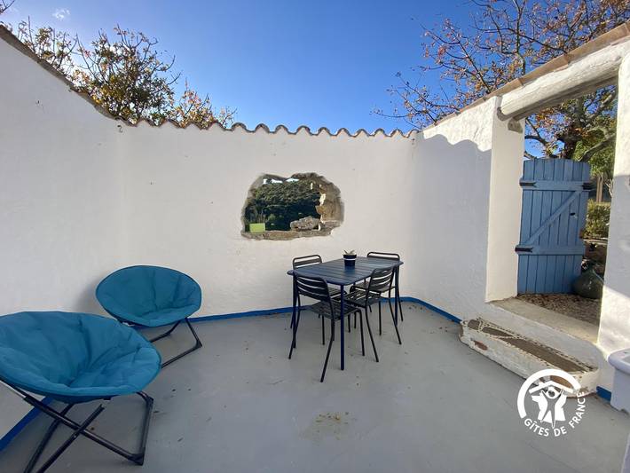 Gîte pour 2 personnes, avec terrasse à Fraissé-des-Corbières - 4