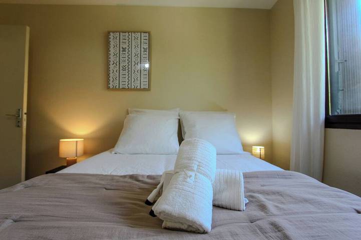 Apartamento entero, Le 15' de paris - Tres Habitaciones Piso, Capacidad 8 in Drancy, Sena-Saint Denis