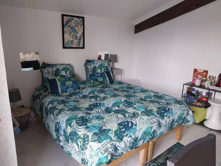 Cottage pour 2 personnes, avec jardin et terrasse à Millac