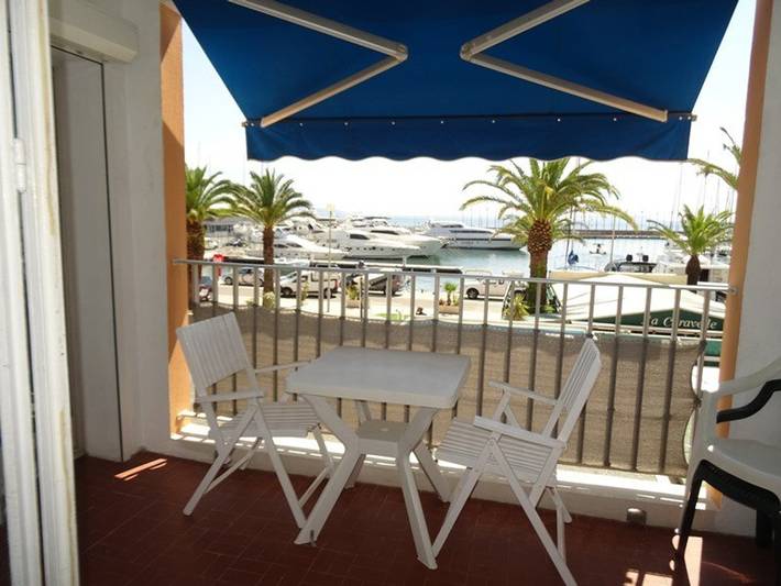 Appartement de vacances pour 4 personnes, avec balcon à Hyeres